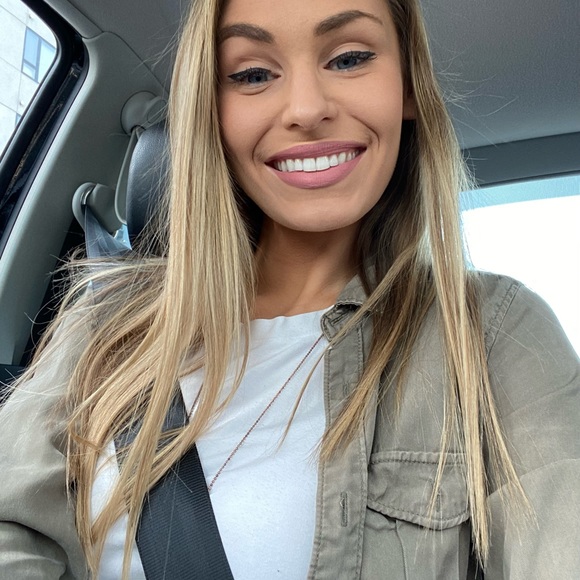 Meet the Posher Other - Meet your Posher, Taylor